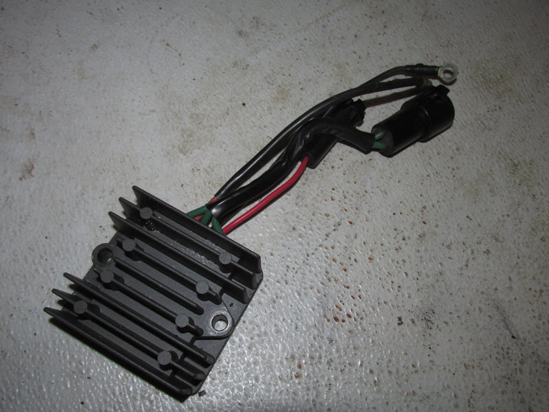 Yamaha 150hp 2 Stroke Outboard Rectifier Regulator (6R3-81960-10)