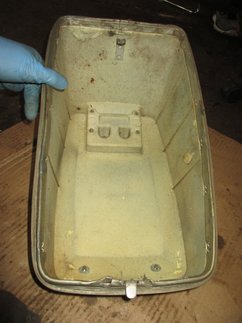 Evinrude 6hp 2 stroke outboard top cowling