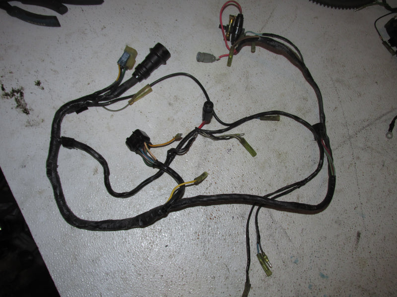 Yamaha 150hp 2 Stroke Outboard Engine Wirring Harness (64D-82590-00)