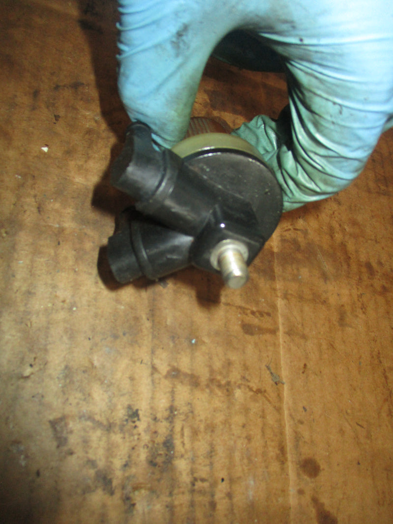 Yamaha 115hp 2 stroke outboard fuel filter (6R3-24560-00-00)