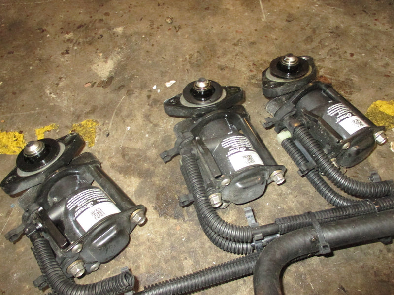 Evinrude Ficht 200hp 2 stroke outboard fuel injector set (5004285-5004284)