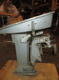 Load image into Gallery viewer, Evinrude 6hp 2 stroke outboard midsection (parts only)
