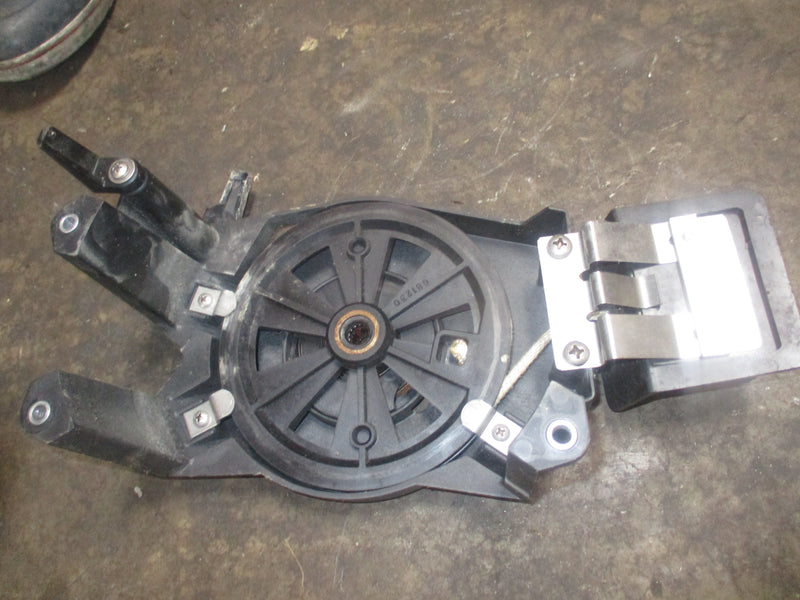 Gamefisher 9.9hp outboard rope pull starter (F681408)