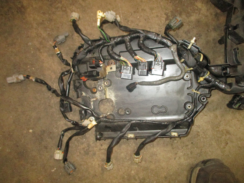 Yamaha 250hp 3.3L 4 stroke outboard Engine Wiring Harness 6BR-82590-00