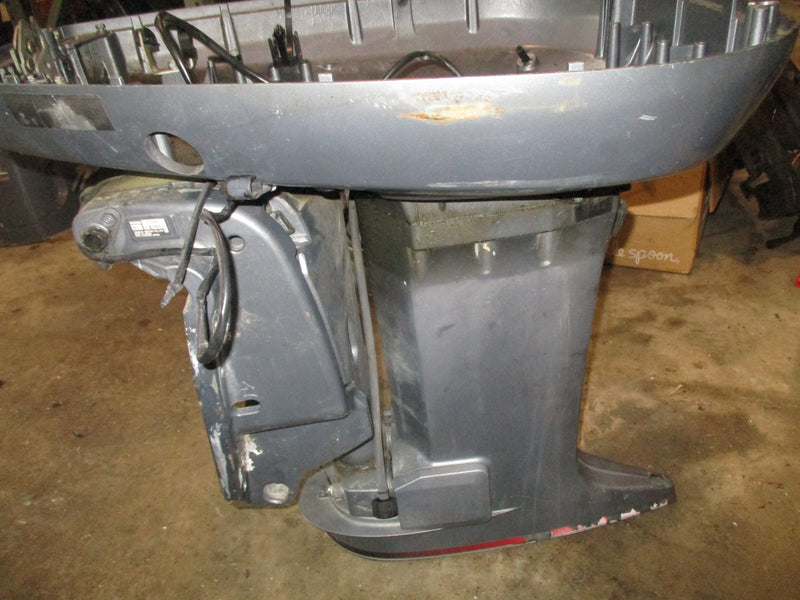 Yamaha 115hp 2 stroke outboard 25" mid section