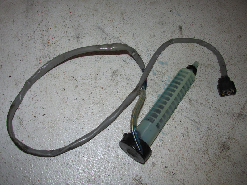 Yamaha 150hp 2 Stroke Outboard Oil Level Sensor (6R3-85730-03)