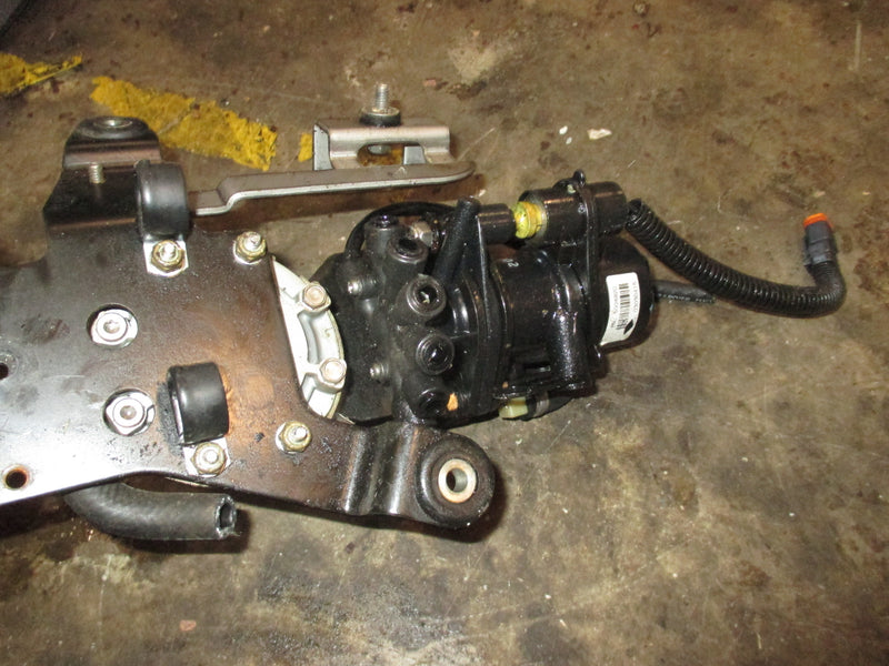 Evinrude Ficht 200hp 2 stroke outboard oil injector (5004920)