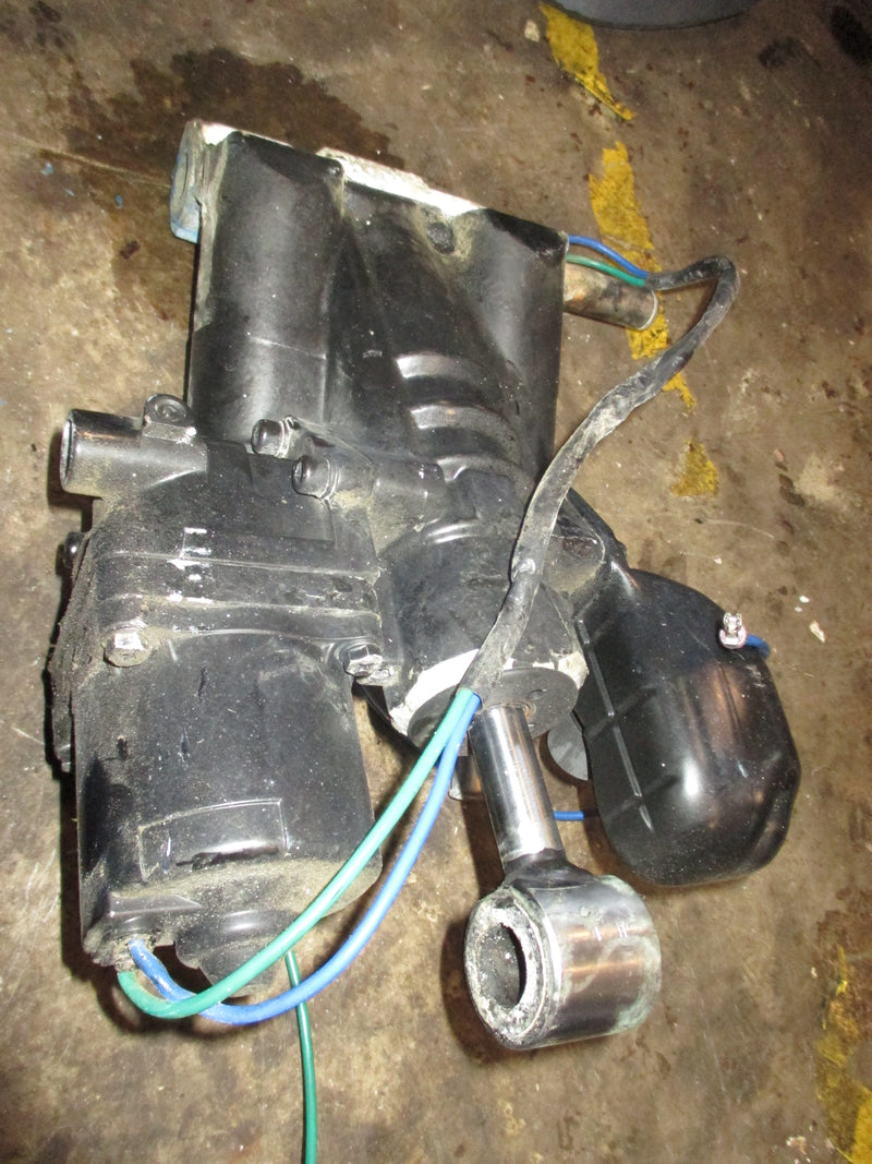 Evinrude Ficht 200hp 2 stroke outboard tilt trim unit