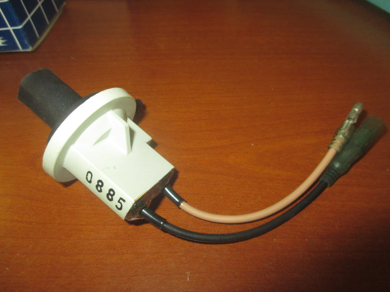 Johnson Evinrude OMC outboard Vacuum Switch (433409)