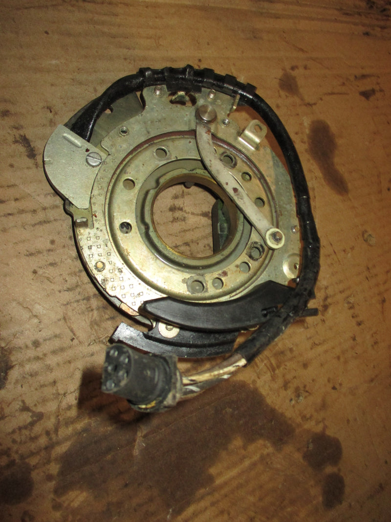 Evinrude 6hp 2 stroke outboard stator timer base (582417)