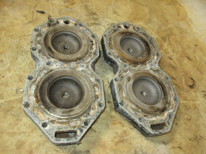 Johnson 120hp 2 stroke outboard cylinder head set