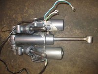 Load image into Gallery viewer, Yamaha 225hp 4 stroke outboard tilt trim unit (69J-01)
