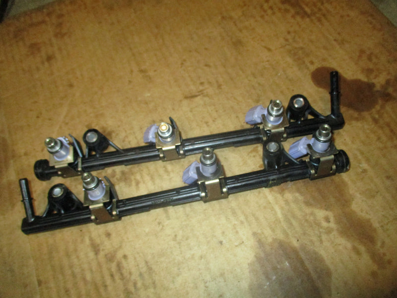 Yamaha 250hp 3.3L 4 stroke outboard  Fuel rail and injector set 6P2-13160-10