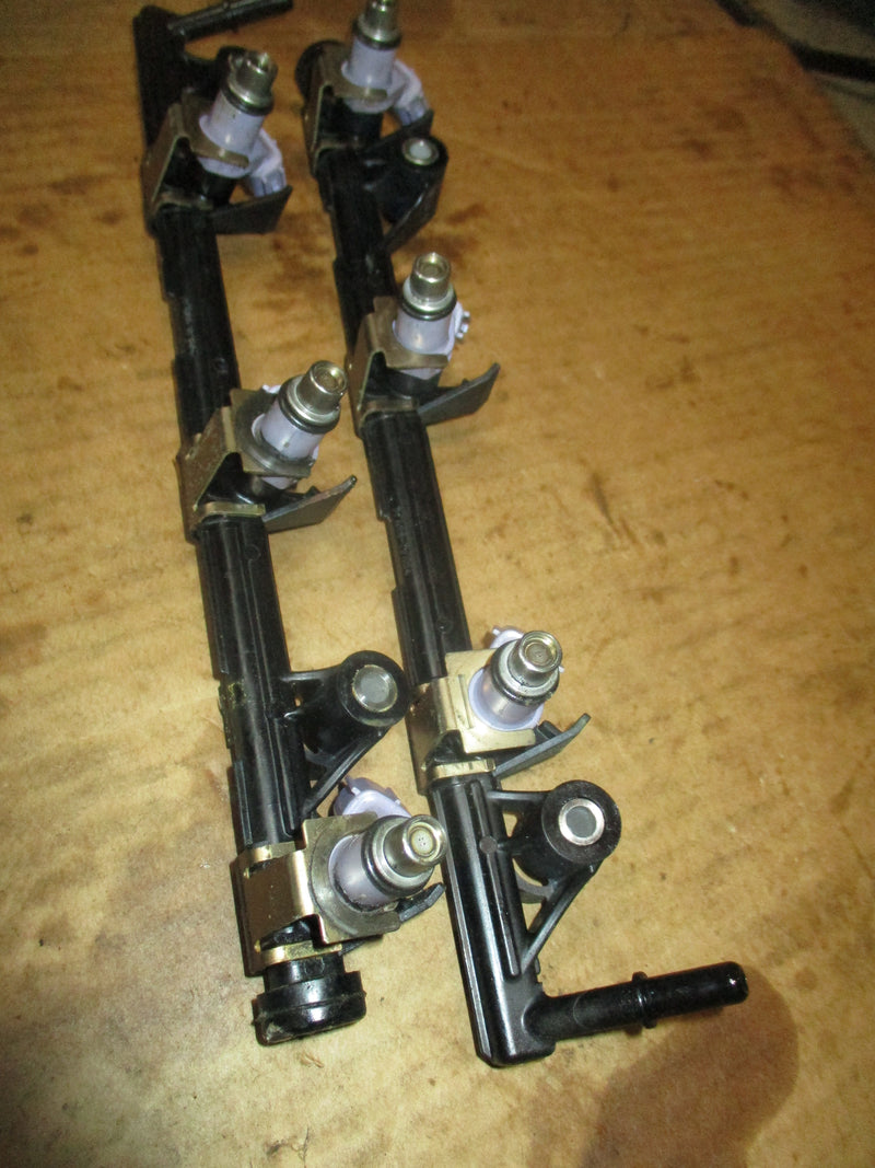 Yamaha 250hp 3.3L 4 stroke outboard  Fuel rail and injector set 6P2-13160-10
