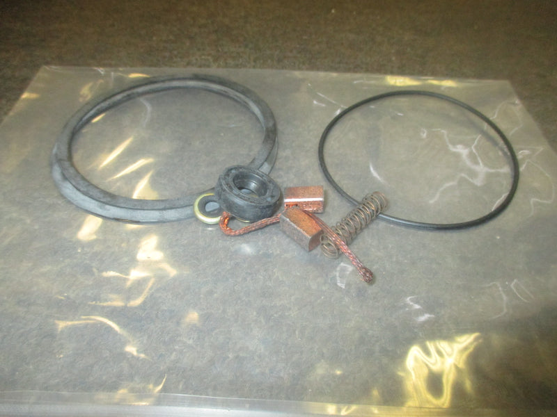 Johnson Evinrude OMC outboard Brush and Seal Kit (390987)