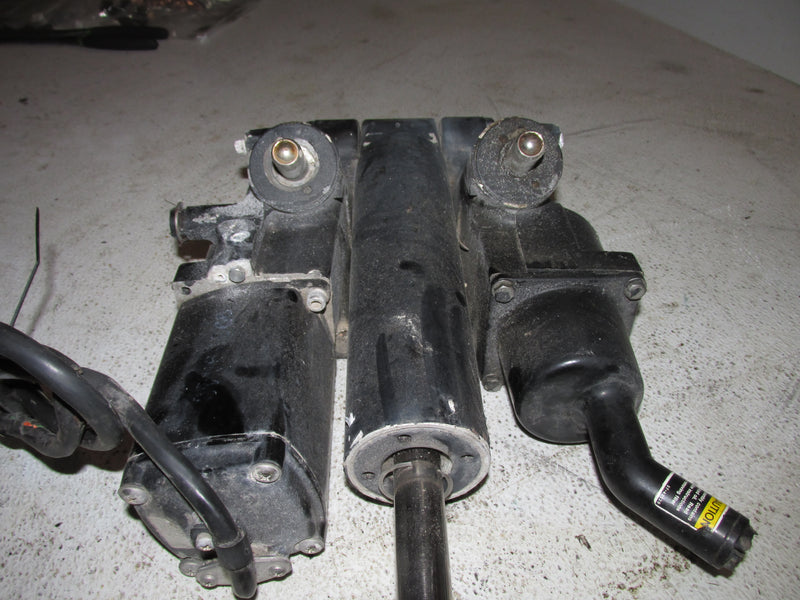 Mercury 115hp 2 Stroke Outboard Tilt trim unit