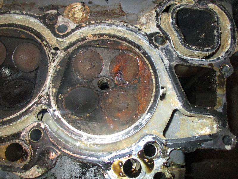 Yamaha 225hp 4 stroke outboard starboard cylinder head
