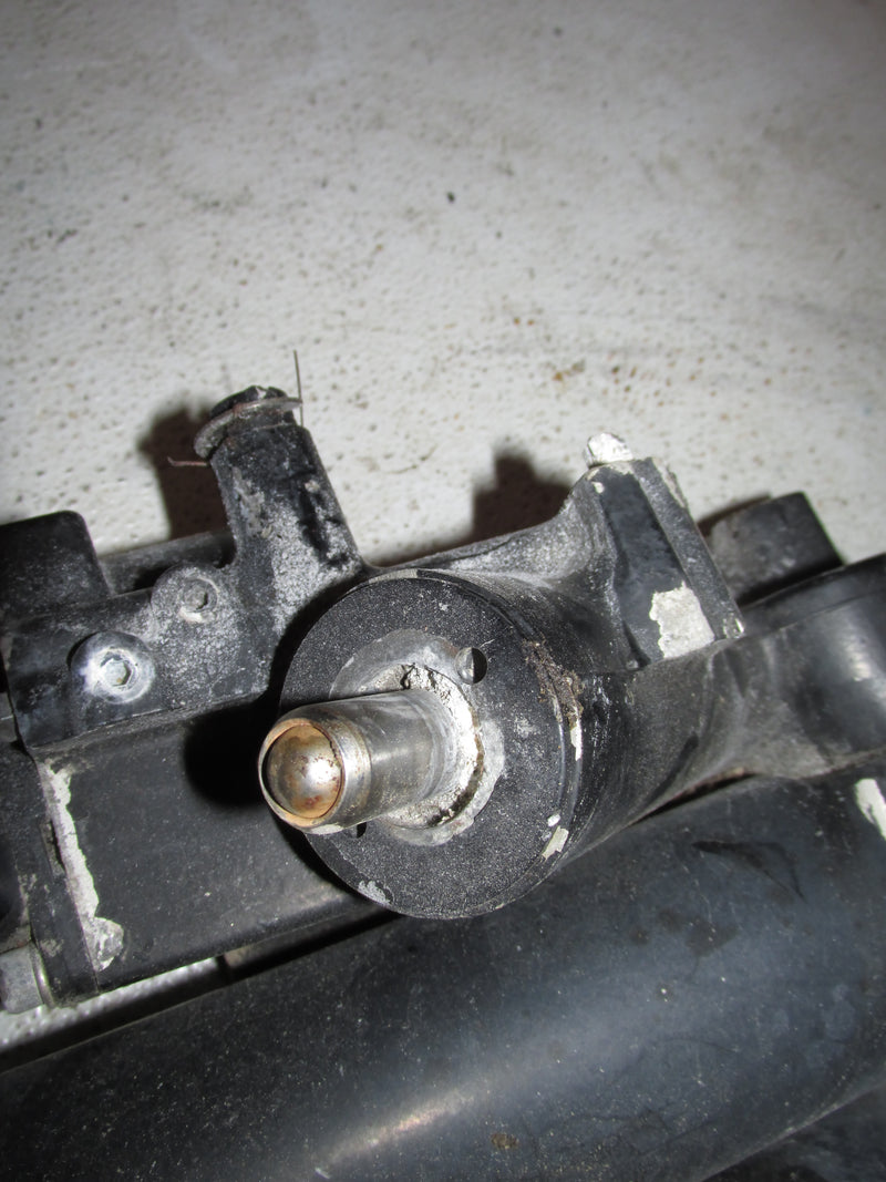 Mercury 115hp 2 Stroke Outboard Tilt trim unit