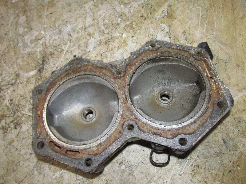 Evinrude 115hp 2 Stroke Outboard Port Cylinder Head (326504)