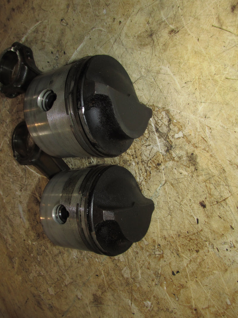 Evinrude 115hp 2 Stroke Outboard Piston and Rod Set of 2 (49003A/321712)