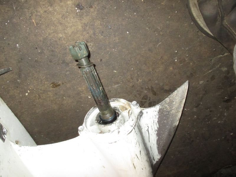 Johnson Suzuki 140hp 4 stroke outboard 25 inch shaft lower unit