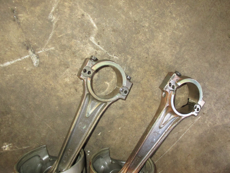 Evinrude 200hp Ficht 2 stroke outboard starboard piston and rod set of 2