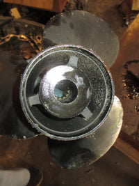 Load image into Gallery viewer, Mercury 40hp 2 stroke outboard aluminum propeller (10 3/8 x 14)
