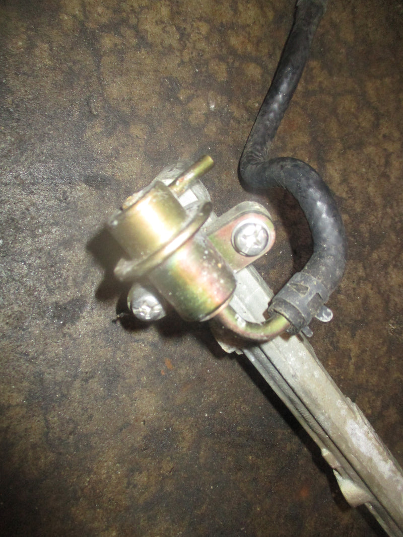 Yamaha 225hp 4 stroke outboard fuel rail w/ pressure switch (69J-13170-00-00)
