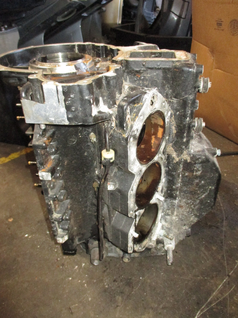 Evinrude 150hp Ficht 2 stroke outboard crankcase block