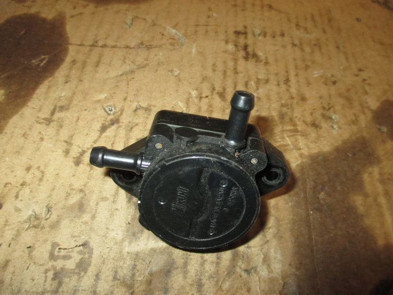 Johnson Suzuki 140hp 4 stroke outboard fuel pump (15100-90J10)