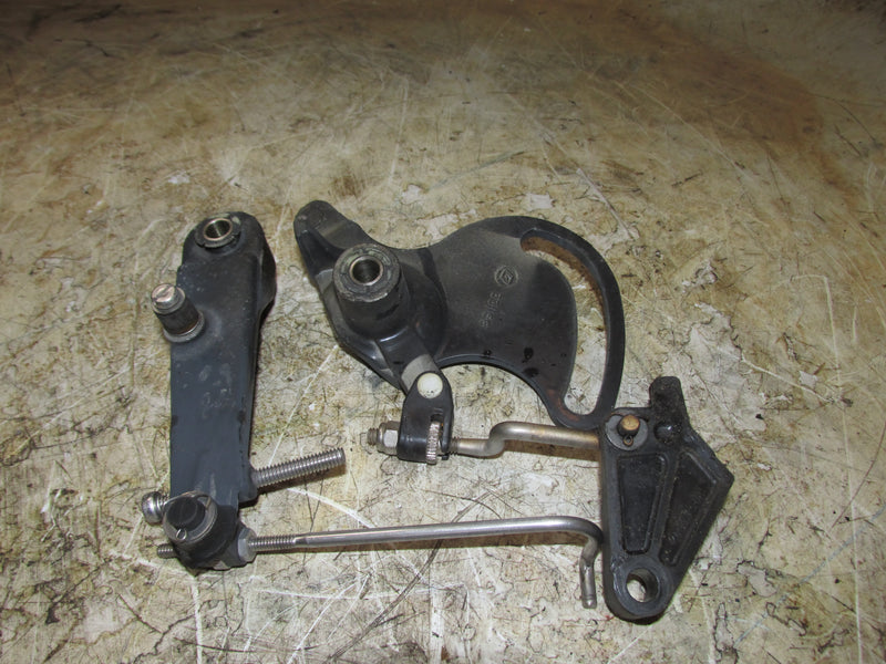 Evinrude 115hp 2 Stroke Outboard Throttle Bracket (330898/331156)