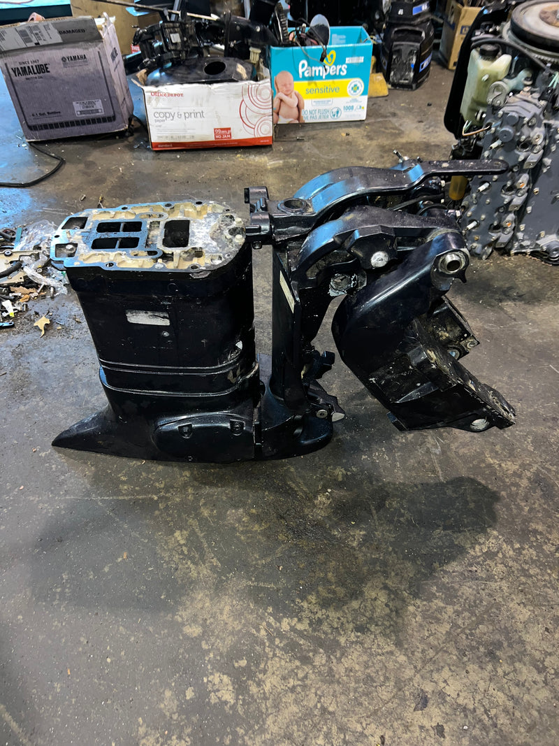 Evinrude 115hp 2 stroke outboard 20 inch midsection
