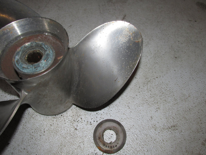 Mercury 115hp 2 Stroke Outboard 19 Pitch Stainless Propeller