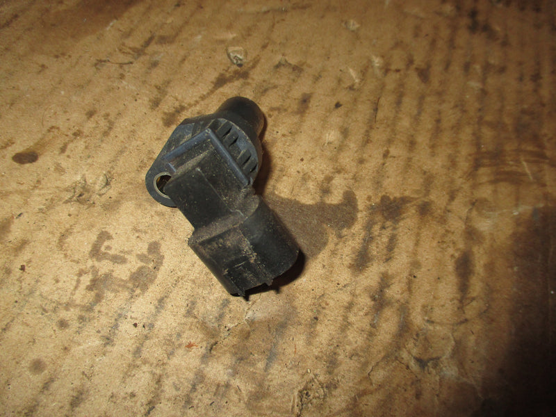 Johnson Suzuki 140hp 4 stroke outboard cam position sensor (33220-76A02)