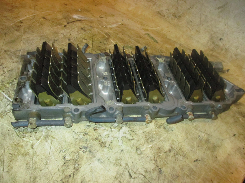 Yamaha 150hp HPDI 2 Stroke outboard Intake Manifold / Reeds (68F-13624-00-1F)
