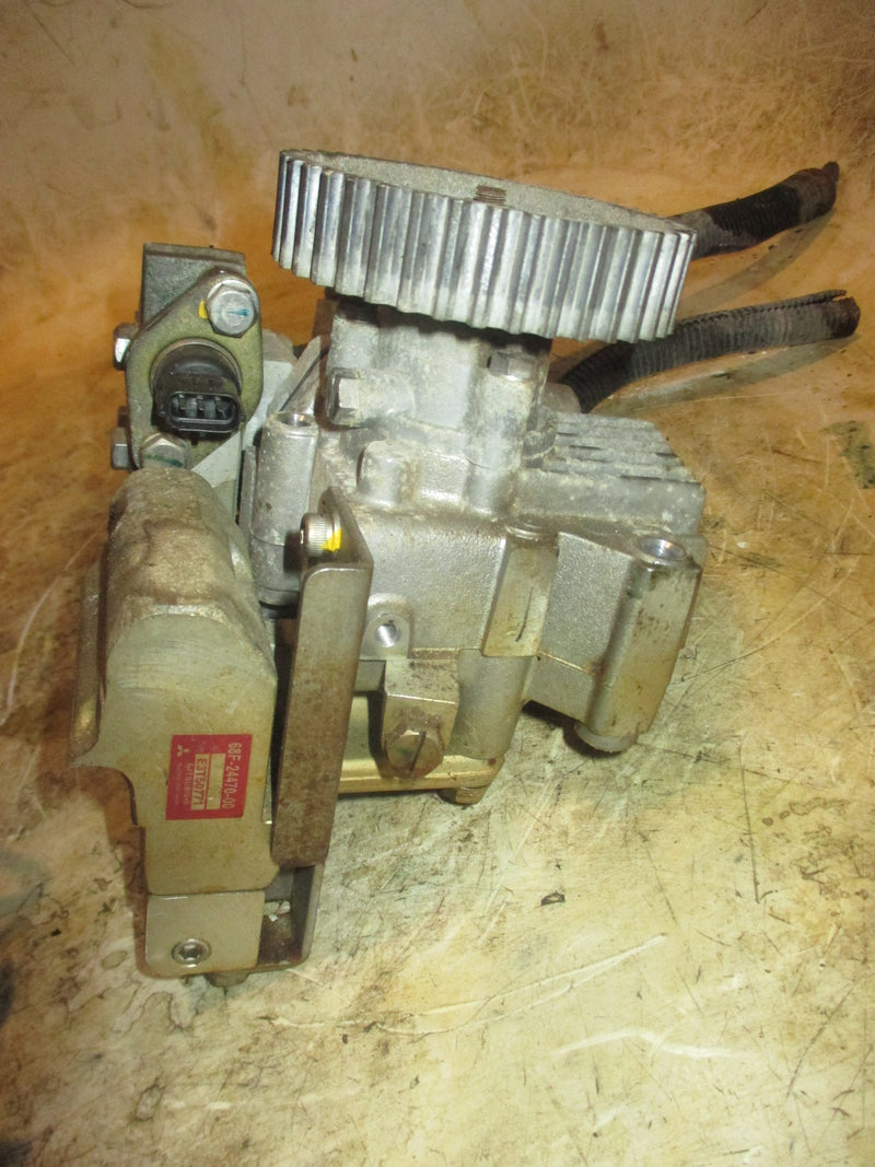 Yamaha 150hp HPDI 2 Stroke outboard Fuel Injection Pump (68F-13910-00)