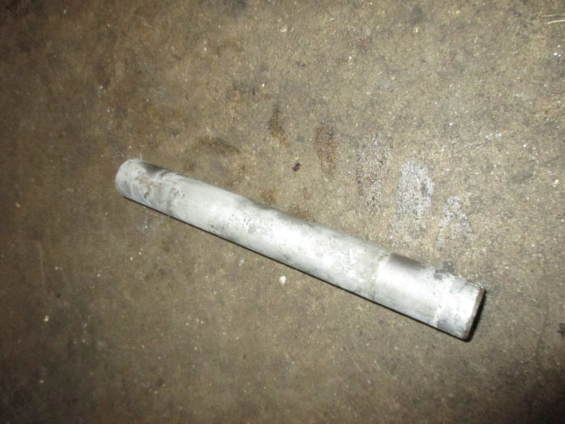 Johnson Suzuki 140hp 4 stroke outboard lower trim pin (48121-92J00)