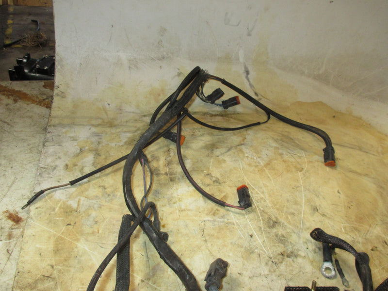 Evinrude 150hp Ficht 2 stroke outboard engine wiring harness (586521)