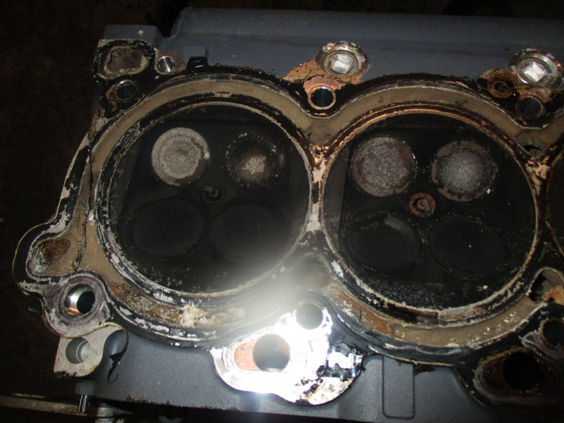 Yamaha 225hp 4 stroke outboard starboard cylinder head