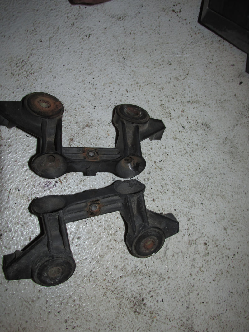 Mercury 115hp 2 Stroke Outboard Rear cowling latch/holder