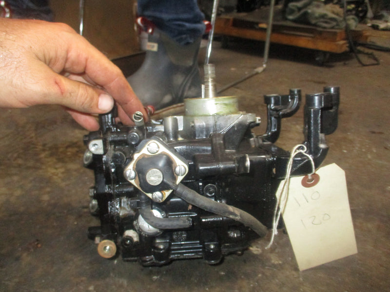 Evinrude 4hp outboard crankcase powerhead