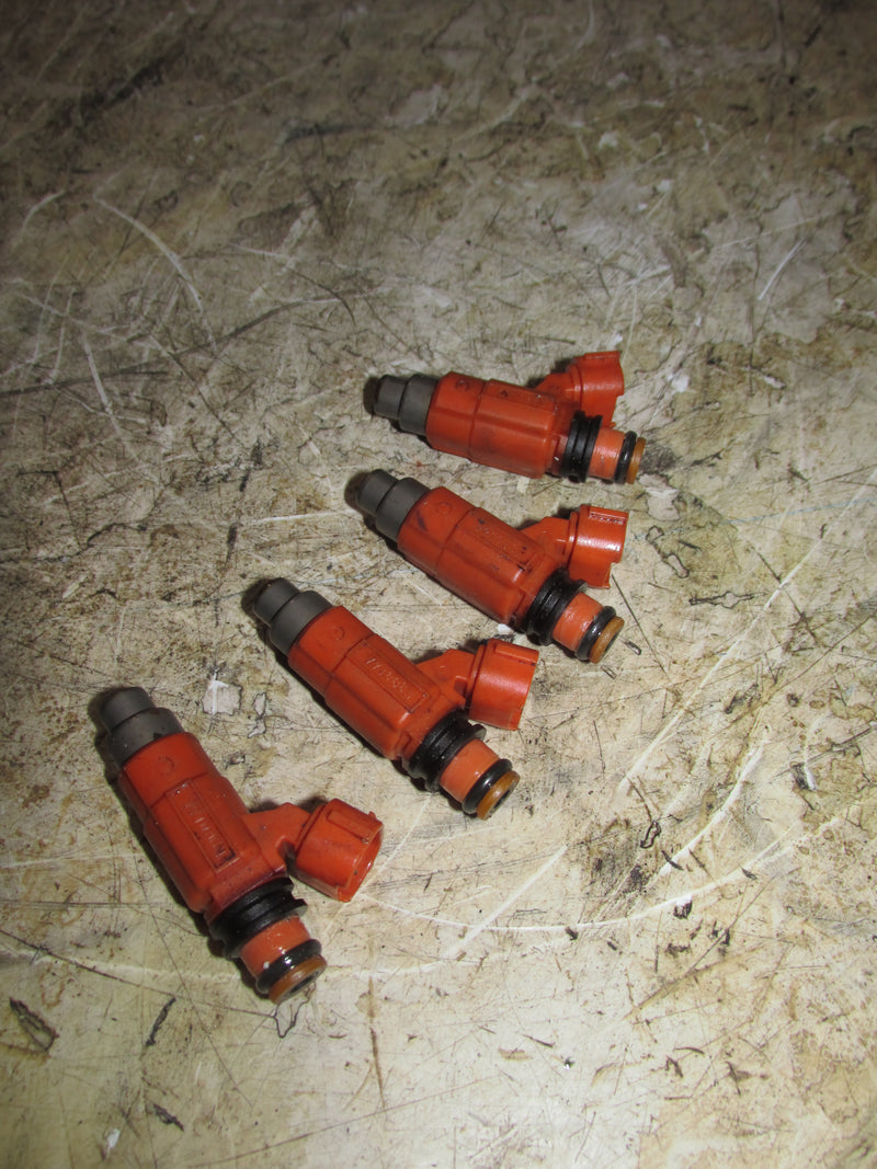 Suzuki DF115 115hp Outboard Fuel Injector Set (15710-65D00)