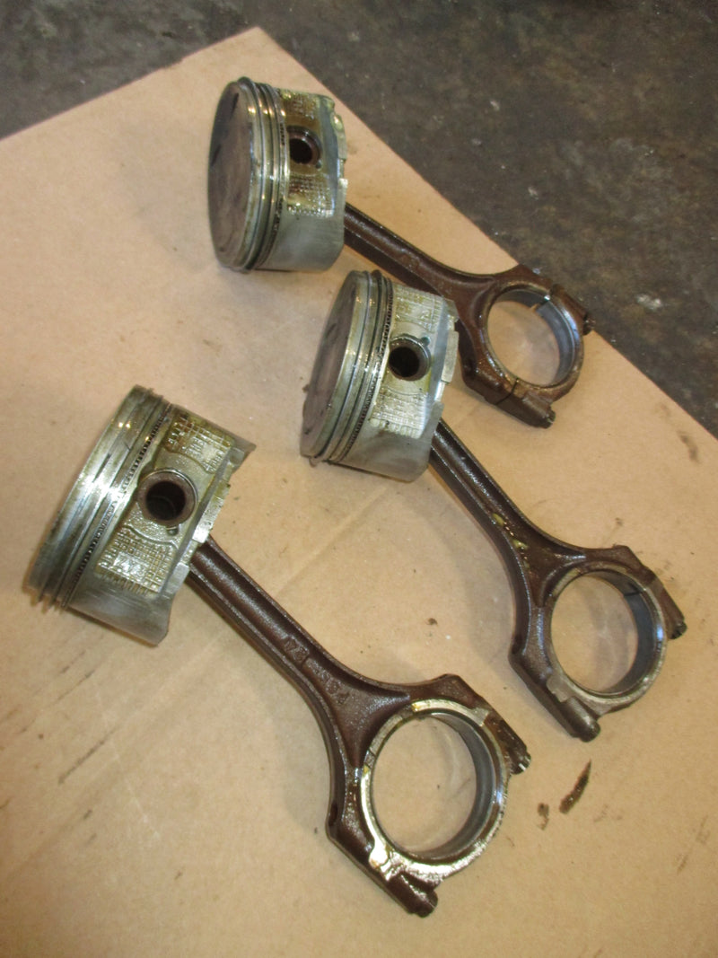 Honda BF225 225hp 4 stroke outboard piston and rod set