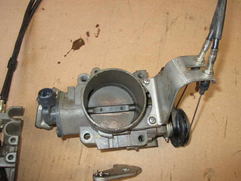 Honda BF225 225hp outboard throttle body/ shift bracket (16400-ZY3-A01)