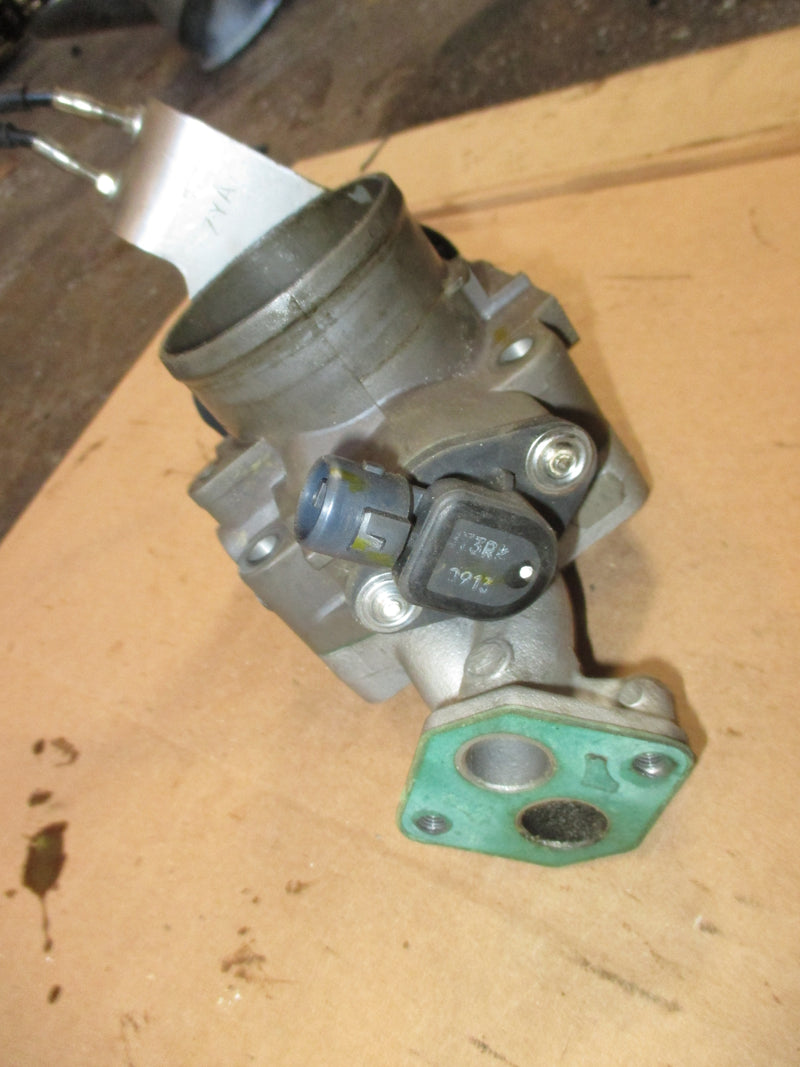 Honda BF225 225hp outboard throttle body/ shift bracket (16400-ZY3-A01)