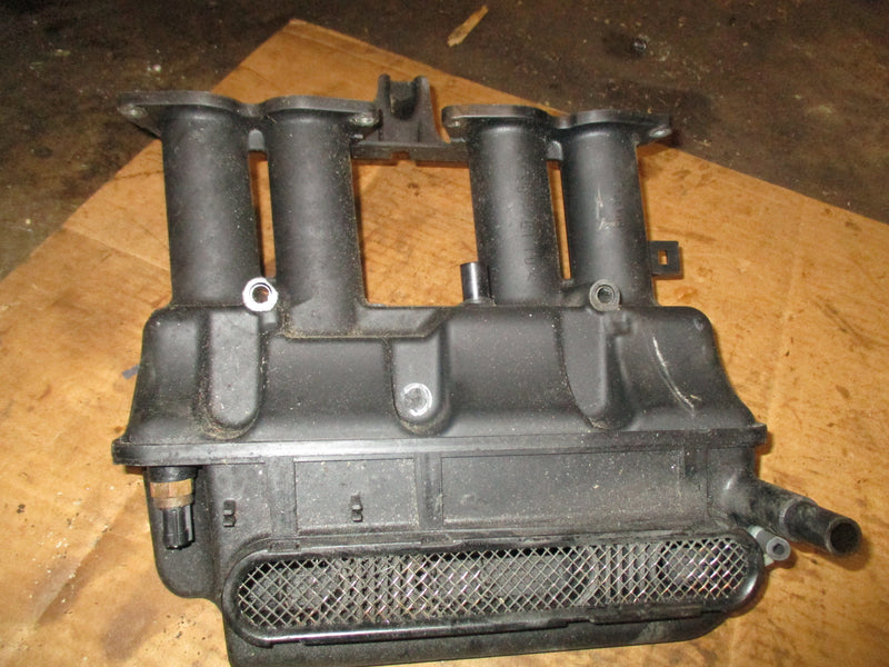 Yamaha 115hp 4 stroke outboard intake silencer (68V-14440-00-00)