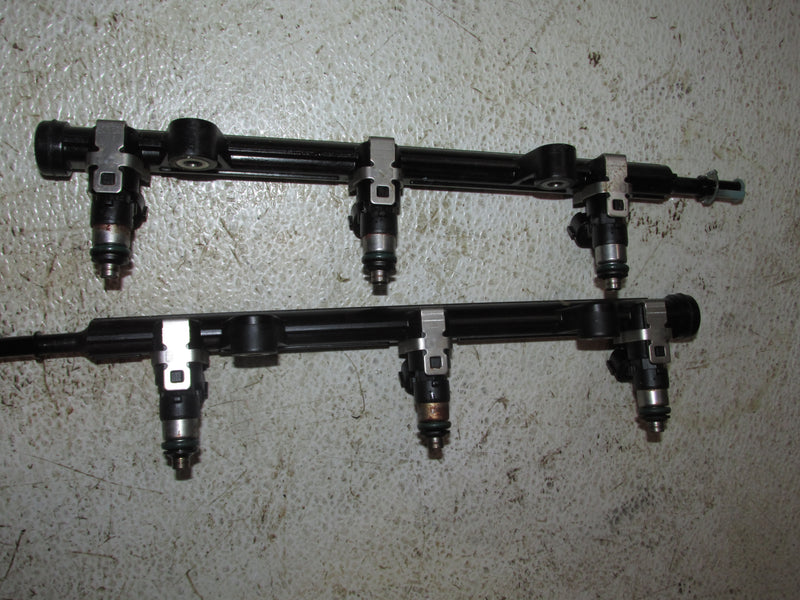 Yamaha VMAX SHO 250hp 4 Stroke Outboard Fuel Injector Set w/Rails
