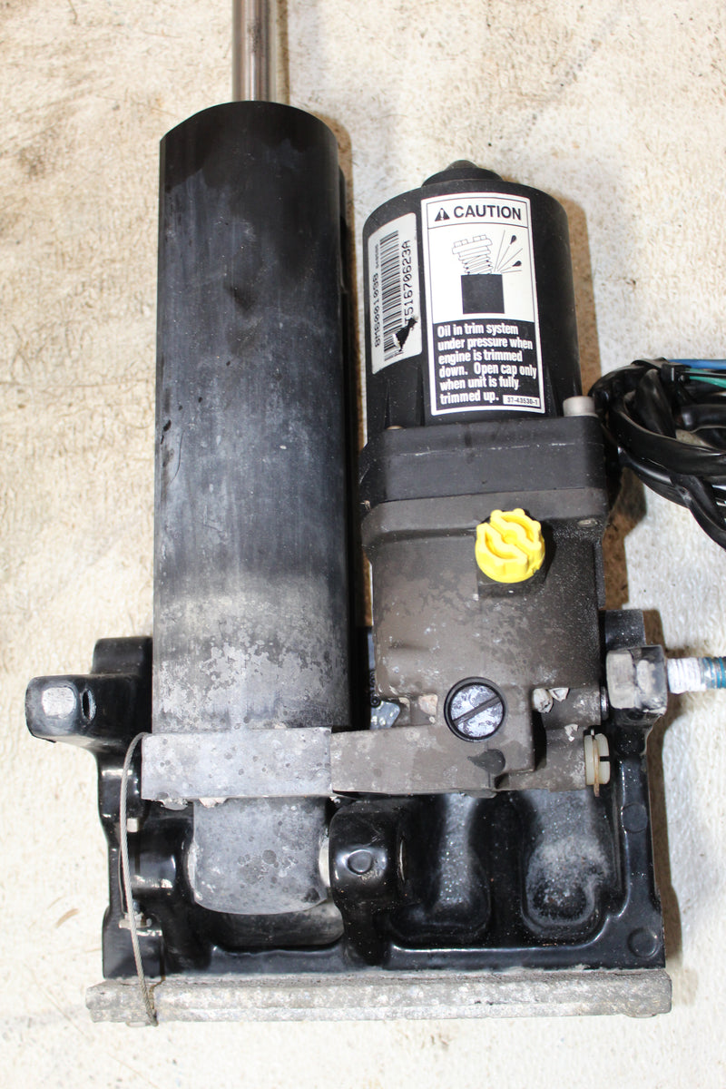 Mercury 90hp 4 Stroke Outboard Tilt Trim Unit