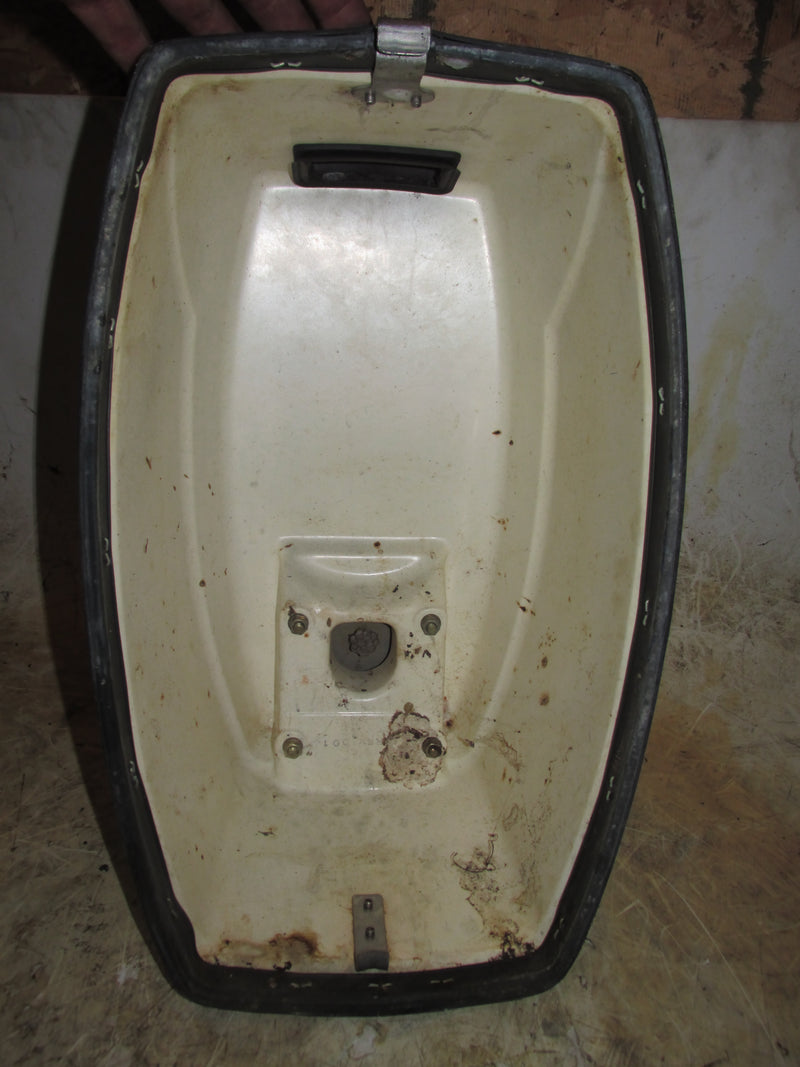 Tohatsu 8hp 2 Stroke Outboard Top Cowling