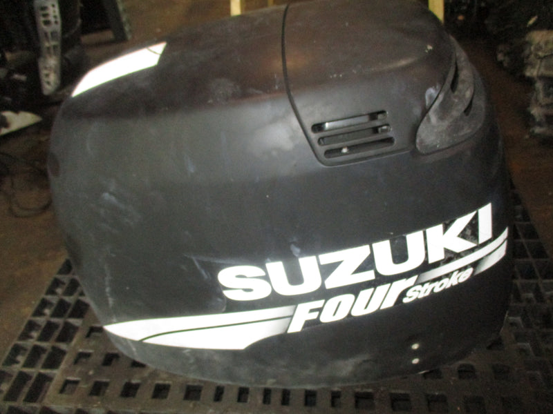 Suzuki DF115 outboard top cowling